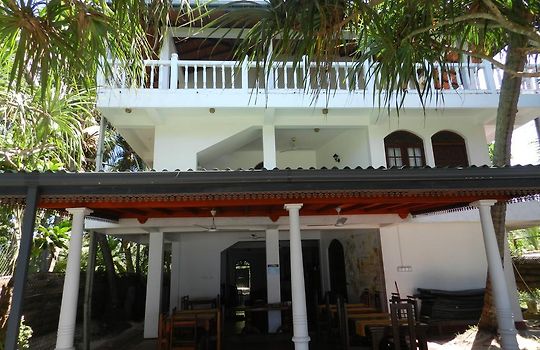 Hotel Haus Am Meer Wilde Ananas Koggala